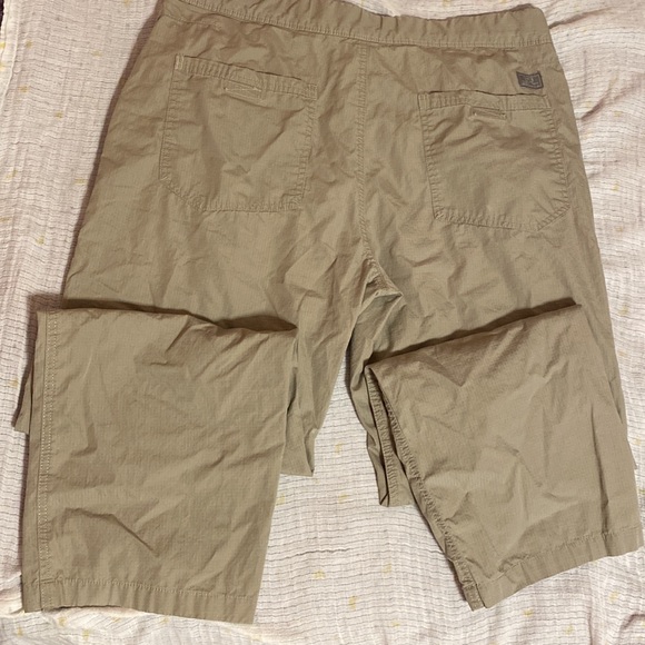 Chaps Hiking Pants Size 36x30 - Picture 4 of 6
